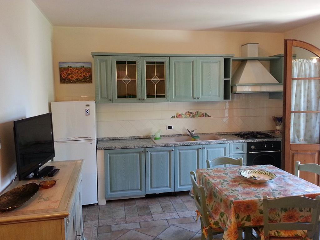 Casamare Gianluca Apartment Марина ди Маса Стая снимка